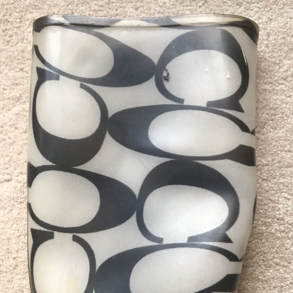 ⚡️⚡️SOLD⚡️⚡️Coach Rain Boots Size 8 - Picture 8 of 16